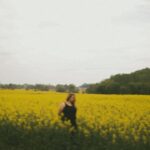 Photo mustard dress