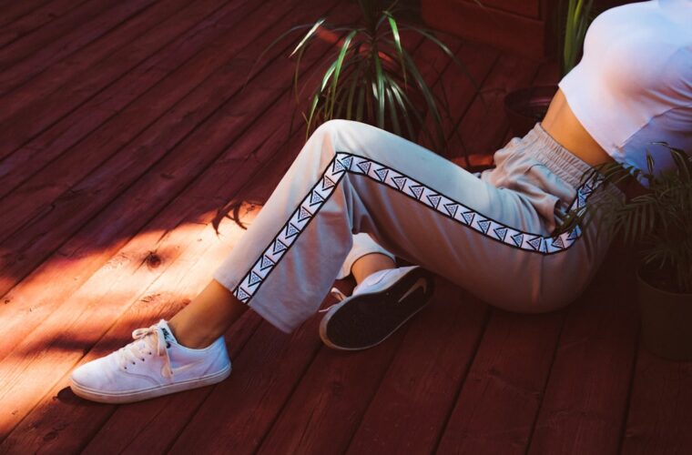 Photo white pants