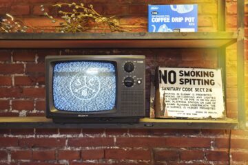 Photo tv feature wall