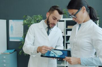 Photo magnetic resonance imaging